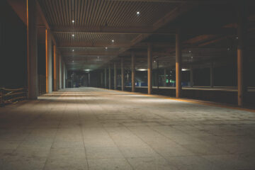 Small thumbs full width